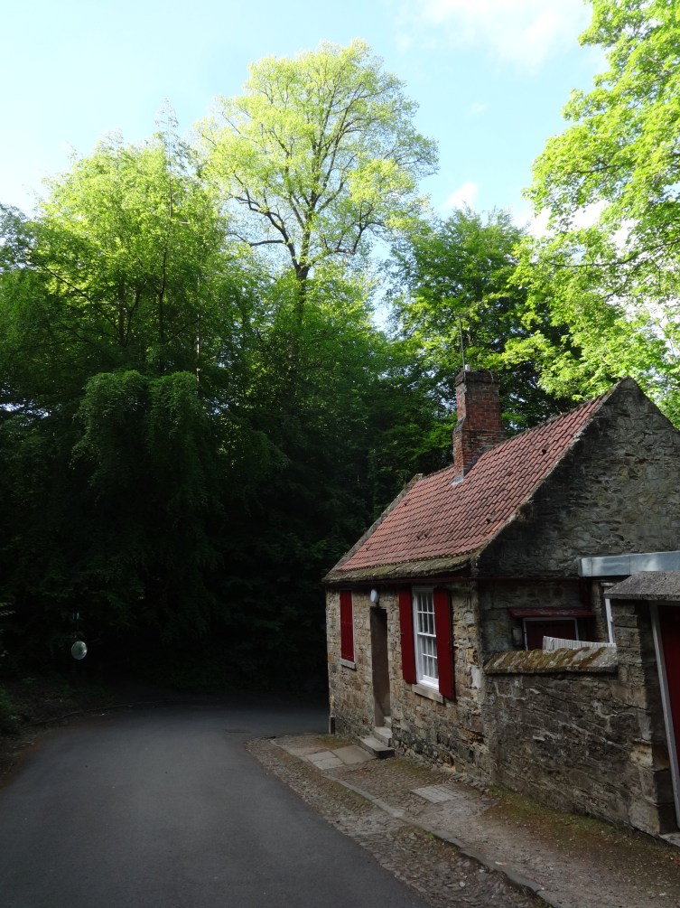 Prebends Cottage on a Summer's Afternoon, Durham